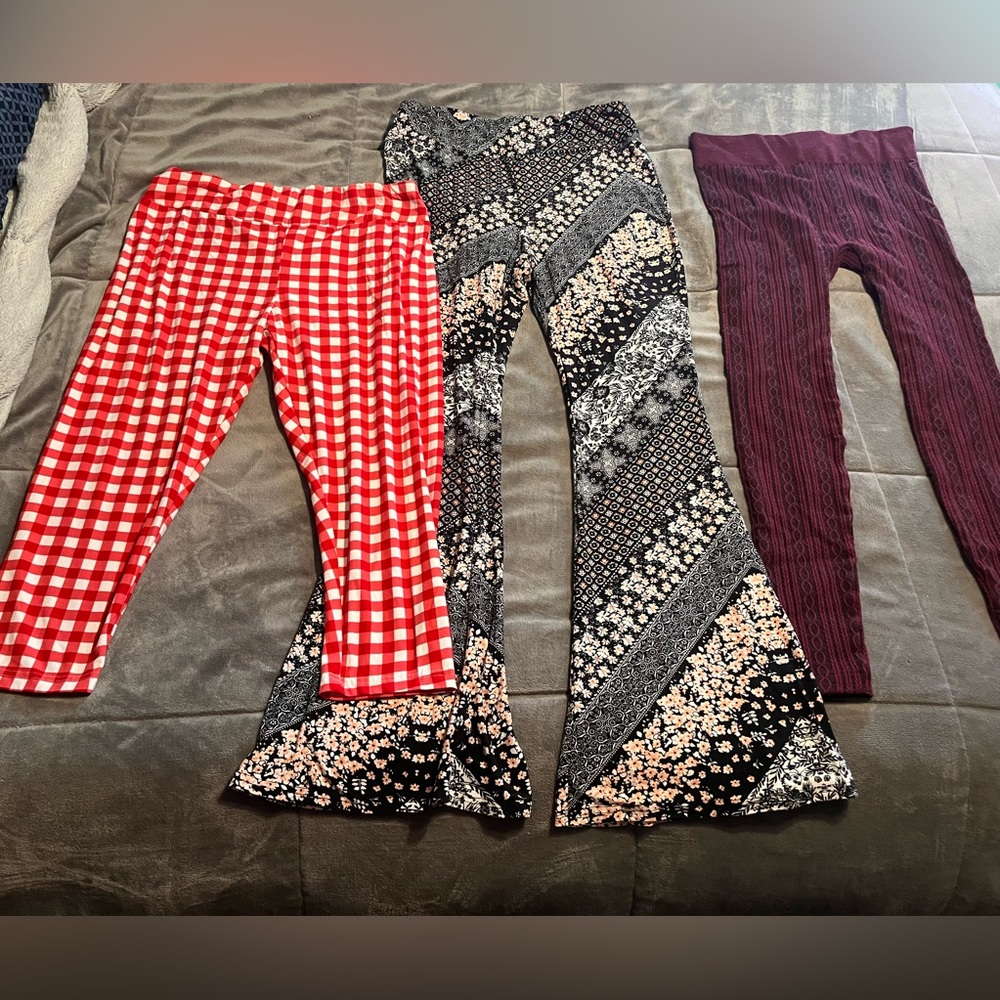 3 pairs of leggings size XL